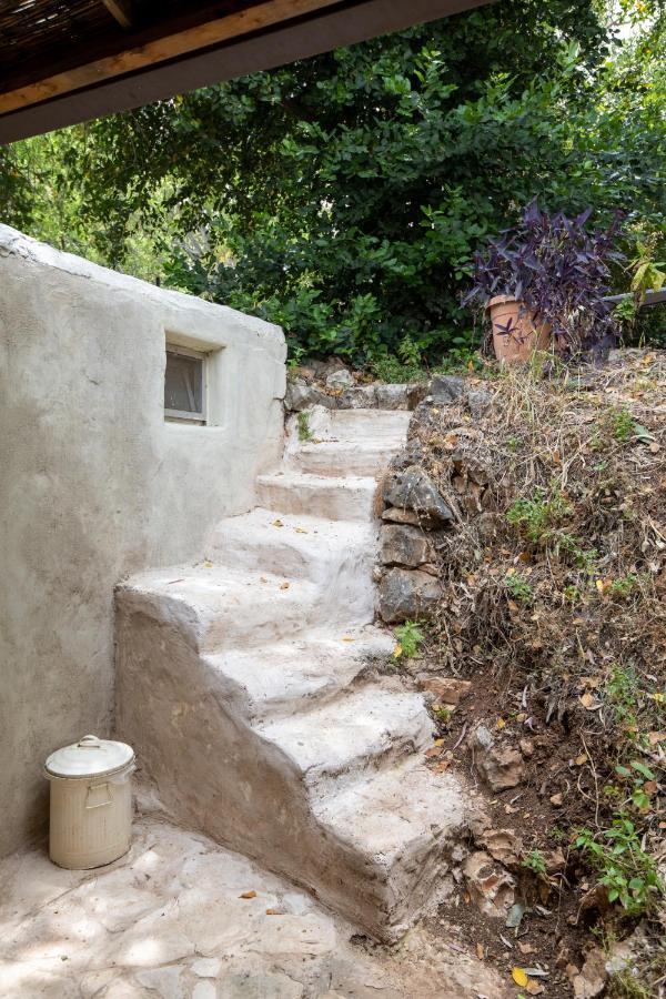 הבית בסמטת תל אביב Villa โรชปินนา ภายนอก รูปภาพ